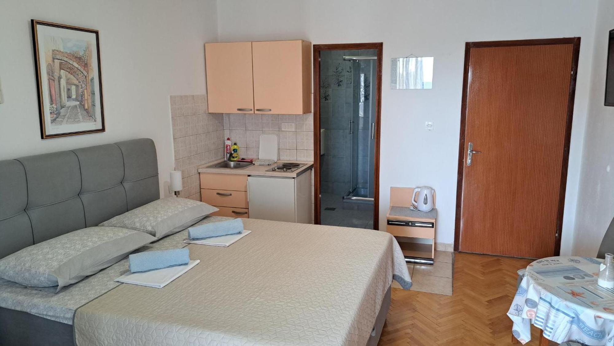 Apartmani R&B Radalj Makarska Luaran gambar