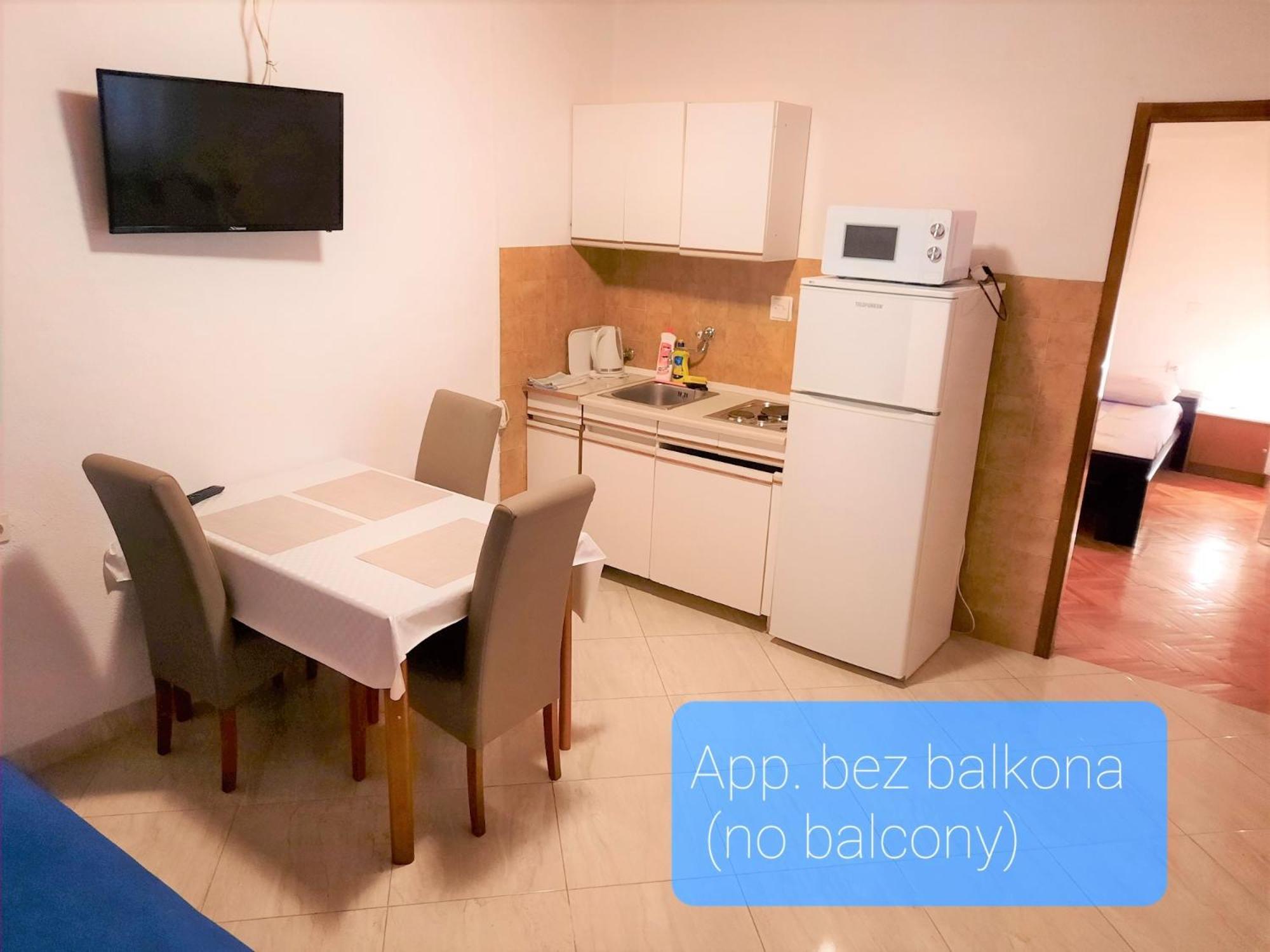 Apartmani R&B Radalj Makarska Luaran gambar