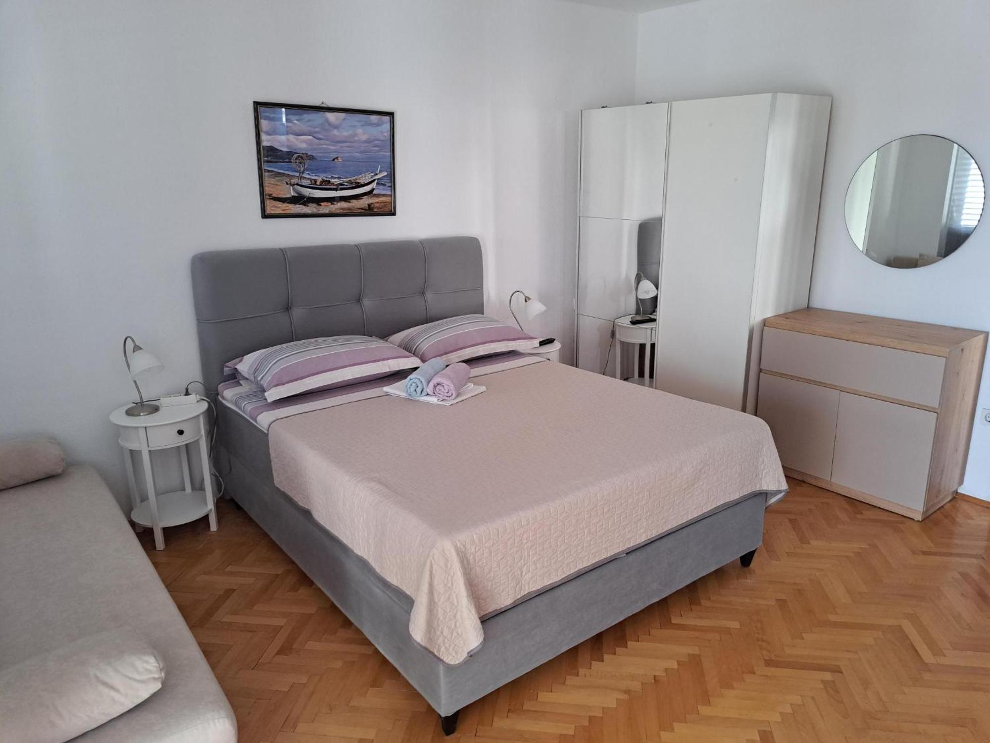 Apartmani R&B Radalj Makarska Bilik gambar
