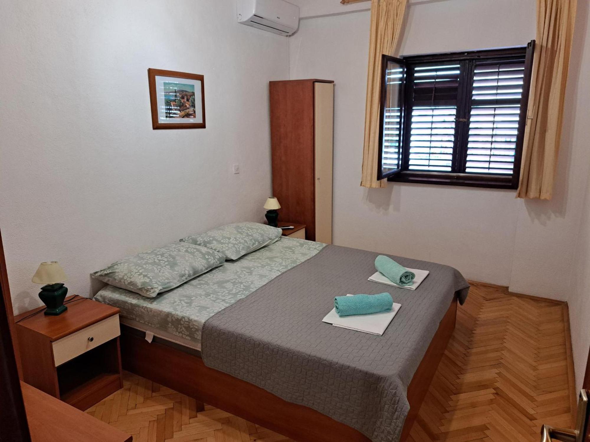 Apartmani R&B Radalj Makarska Bilik gambar