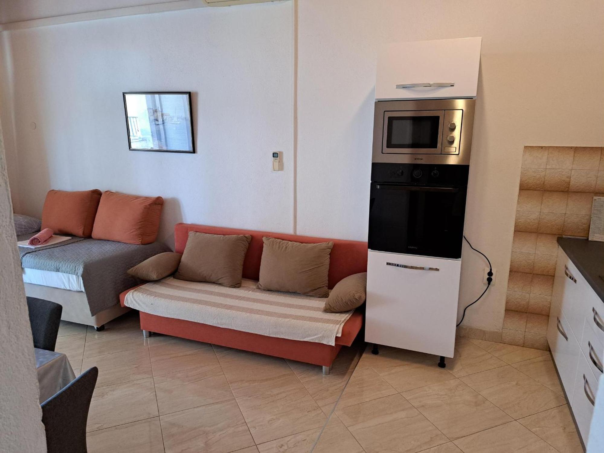 Apartmani R&B Radalj Makarska Bilik gambar