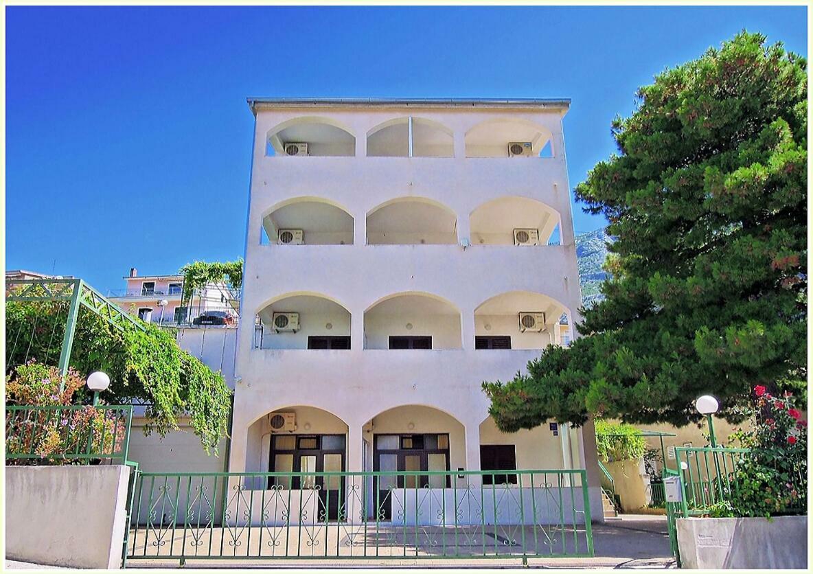 Apartmani R&B Radalj Makarska Luaran gambar
