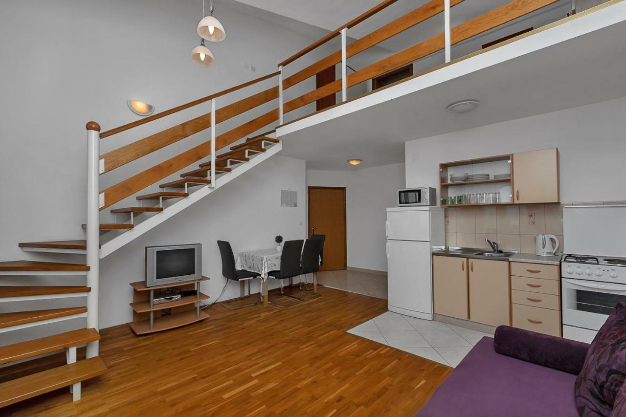 Apartmani R&B Radalj Makarska Luaran gambar